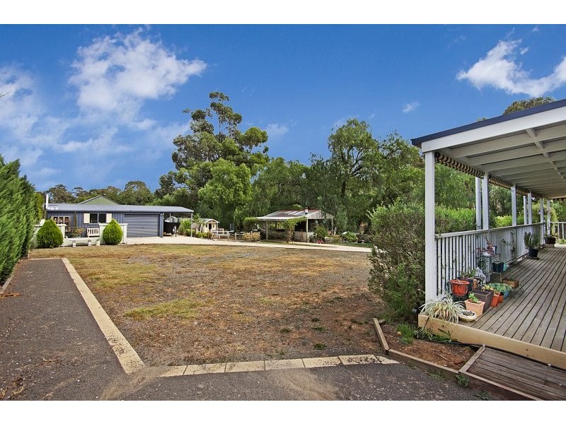 6 Brewery Road, Sailors Gully VIC 3556