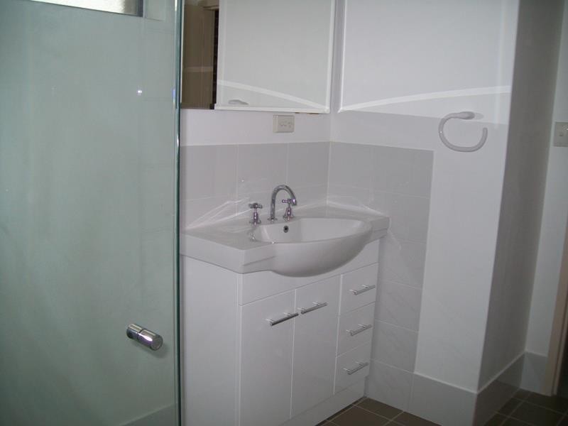 8/18A Emmett street, Golden Square VIC 3555