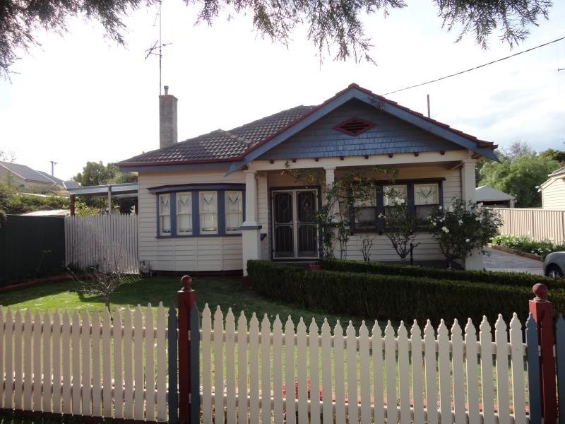 40 Maple Street, Golden Square VIC 3555
