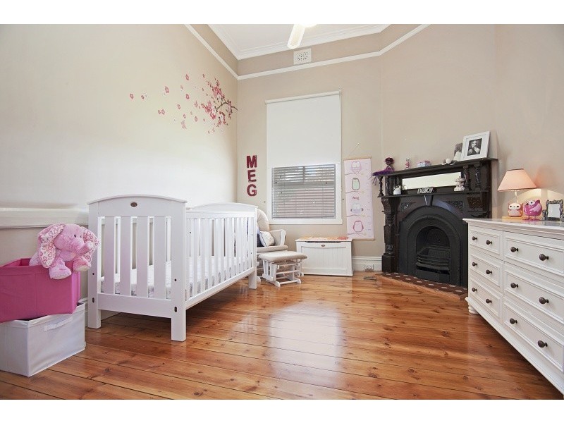 70 Gladstone Street, Quarry Hill VIC 3550