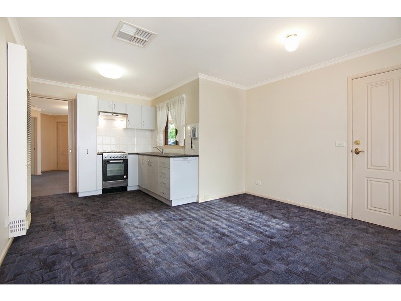 53 Dundas Street, White Hills VIC 3550