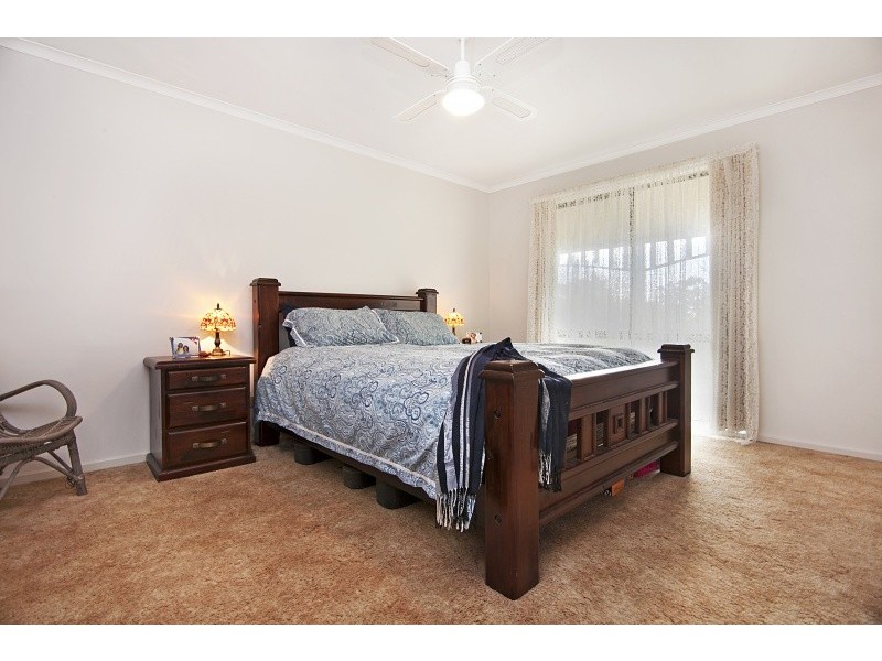 12 Melita Court, Ascot VIC 3551