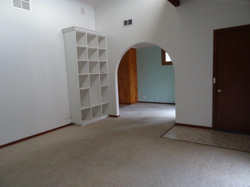 2/174 Retreat Road, Spring Gully VIC 3550