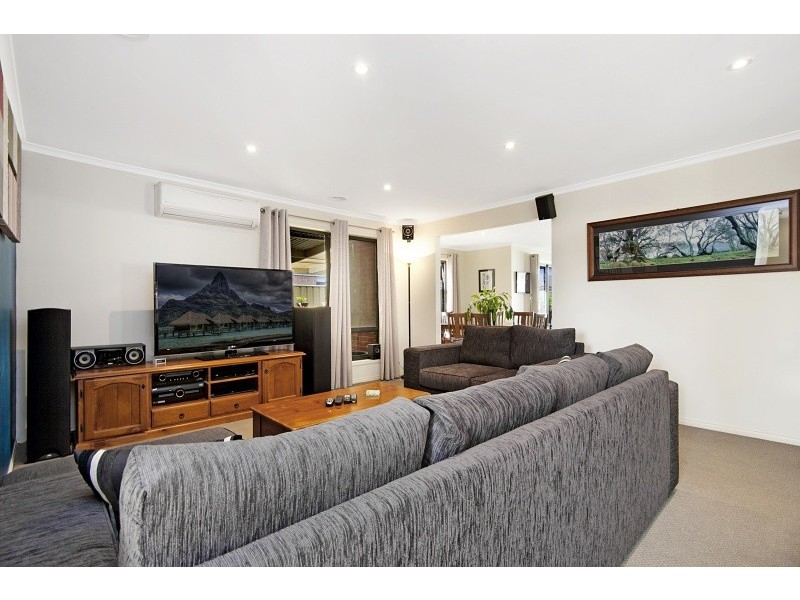 19 Manna Gum Drive, Epsom VIC 3551