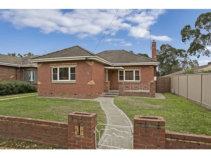 9 Weeroona Avenue, Bendigo VIC 3550