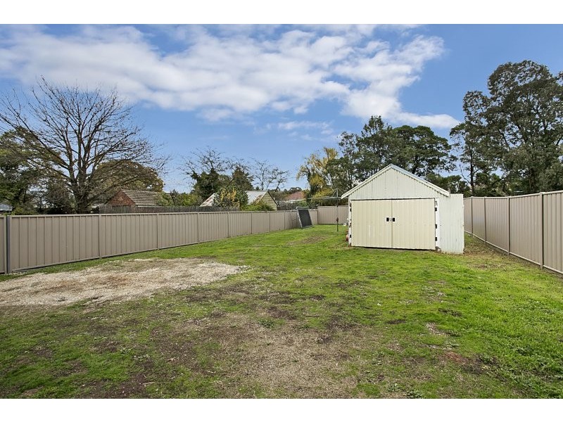 9 Weeroona Avenue, Bendigo VIC 3550