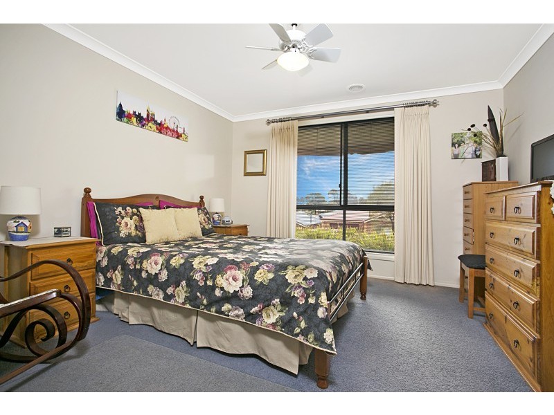 8 Hibiscus Court, Kangaroo Flat VIC 3555