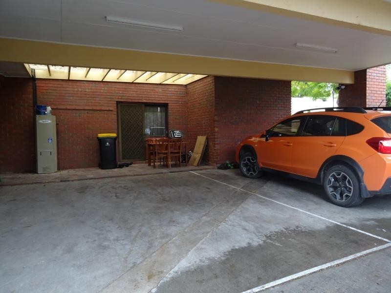 2/165 St Aidans Road, Kennington VIC 3550