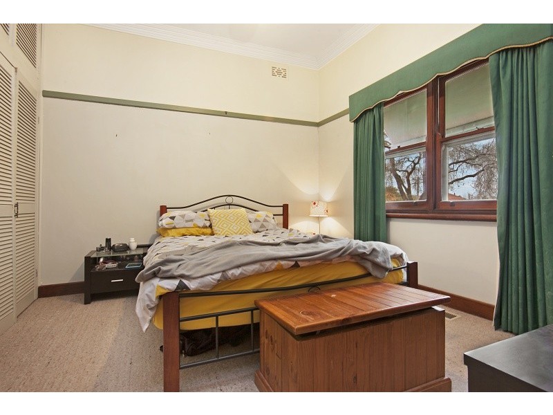 34 Ellis Street, Flora Hill VIC 3550