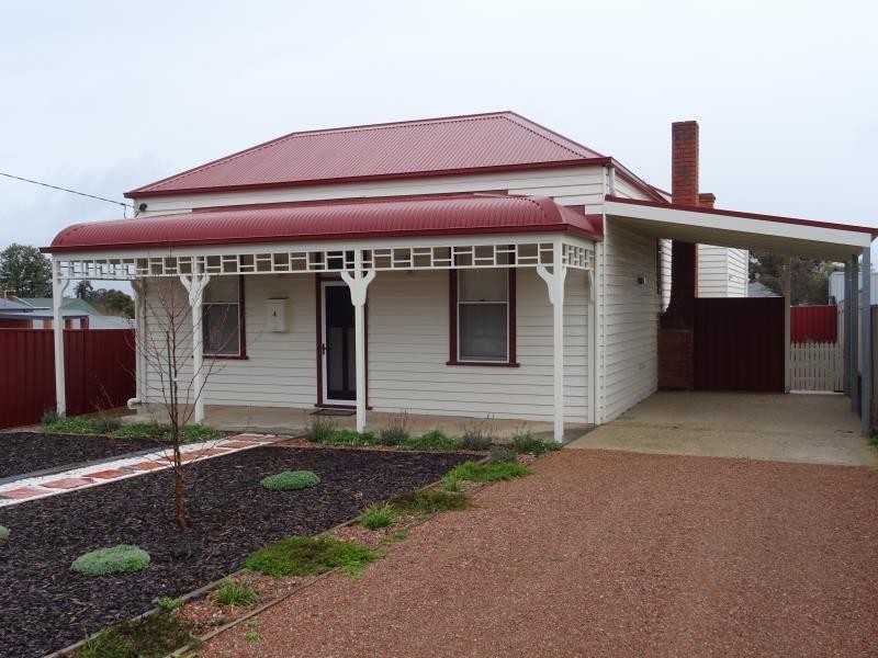 4 Kneebone Street, Eaglehawk VIC 3556