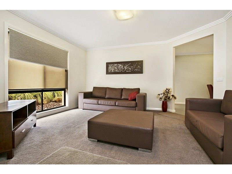 11 Plumridge Street, White Hills VIC 3550