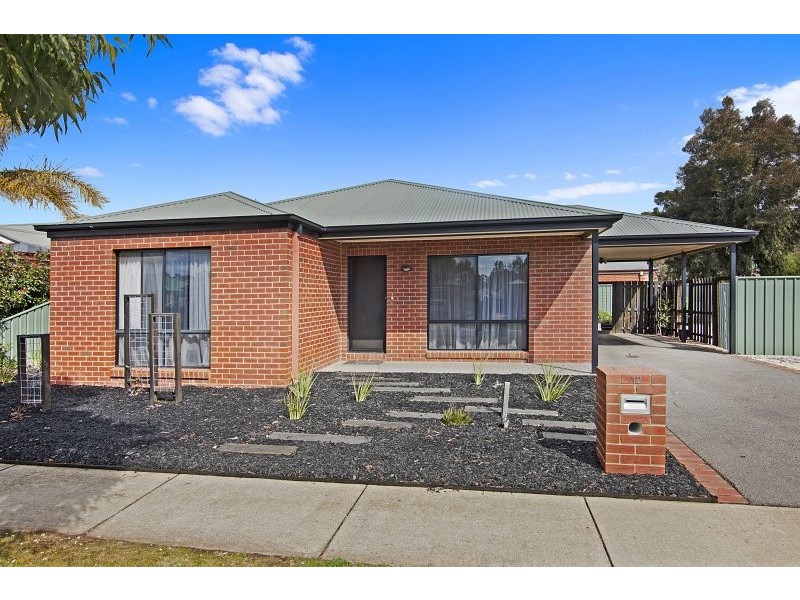 12 Midas Street, Strathfieldsaye VIC 3551