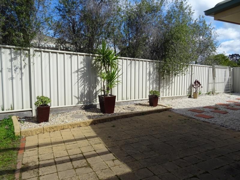 17 Adelle Court, Strathdale VIC 3550