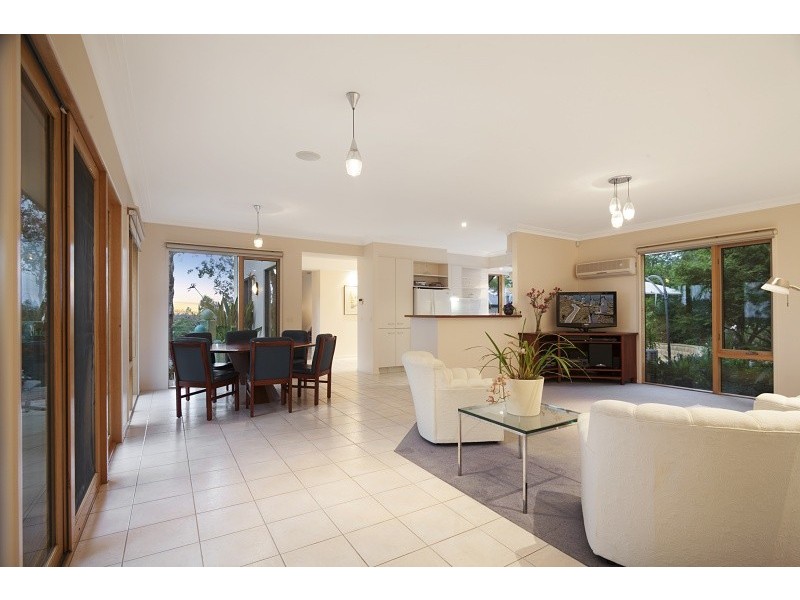 6 Whittington Court, Strathdale VIC 3550