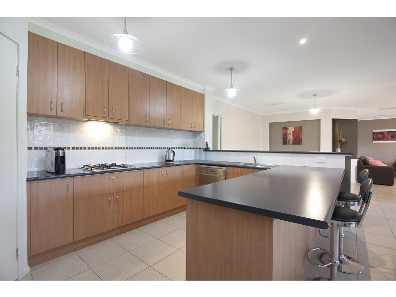 126 Queen Street, Kangaroo Flat VIC 3555