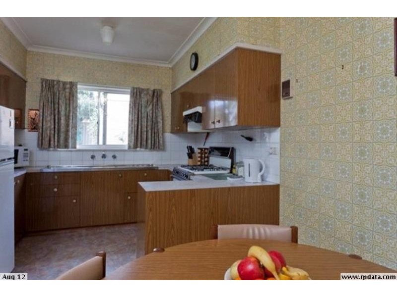 31 Curtin Street, Flora Hill VIC 3550