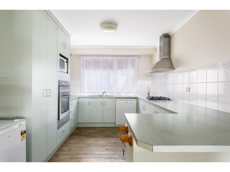 3 Derby Grove, Flora Hill VIC 3550