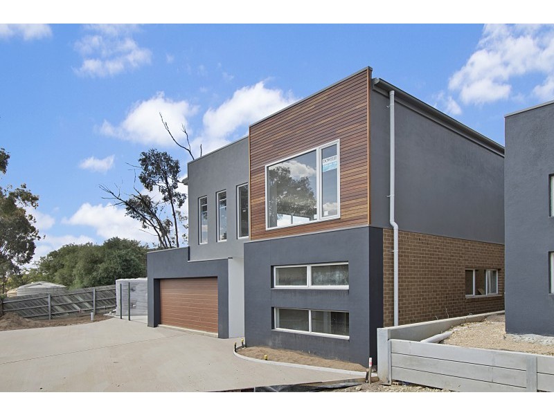 47 Race Street, Flora Hill VIC 3550