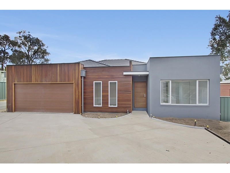 47 Race Street, Flora Hill VIC 3550