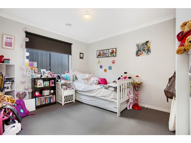 12 Riversdale Avenue, Eaglehawk VIC 3556