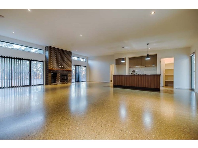 482 Three Chain Road, Sebastian VIC 3556