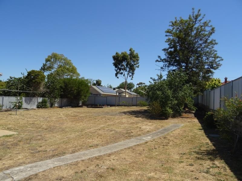 29 Booth Street, Golden Square VIC 3555