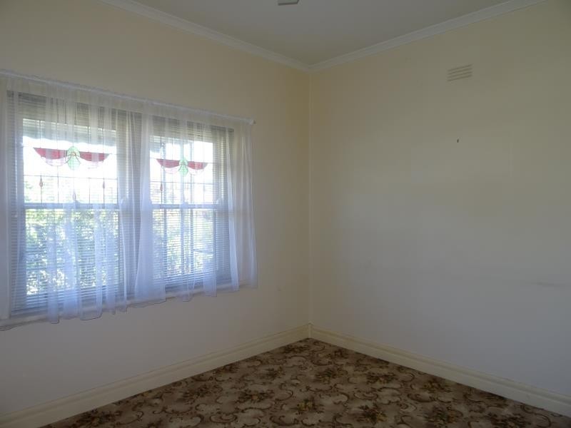 29 Booth Street, Golden Square VIC 3555