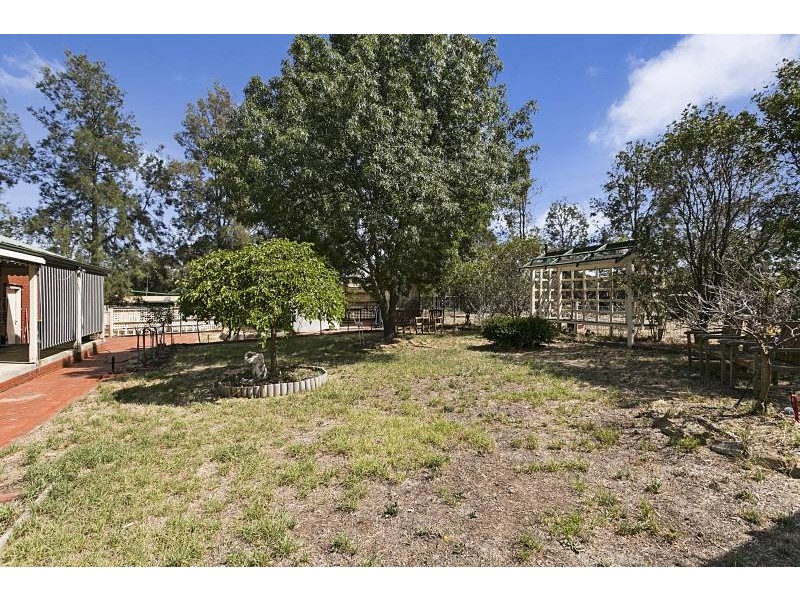 49 Edwards Road, Eaglehawk VIC 3556