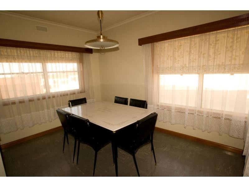 9 Edwin Street, North Bendigo VIC 3550