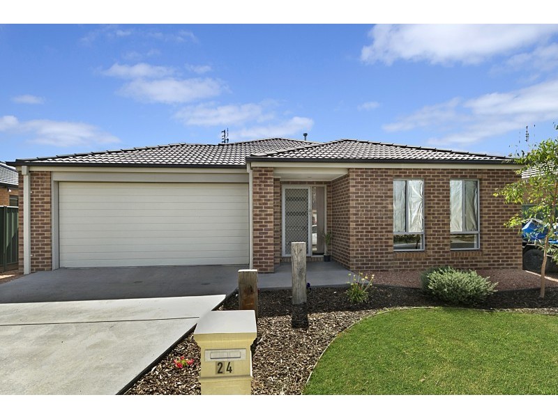 24 Caulfield Drive, Ascot VIC 3551