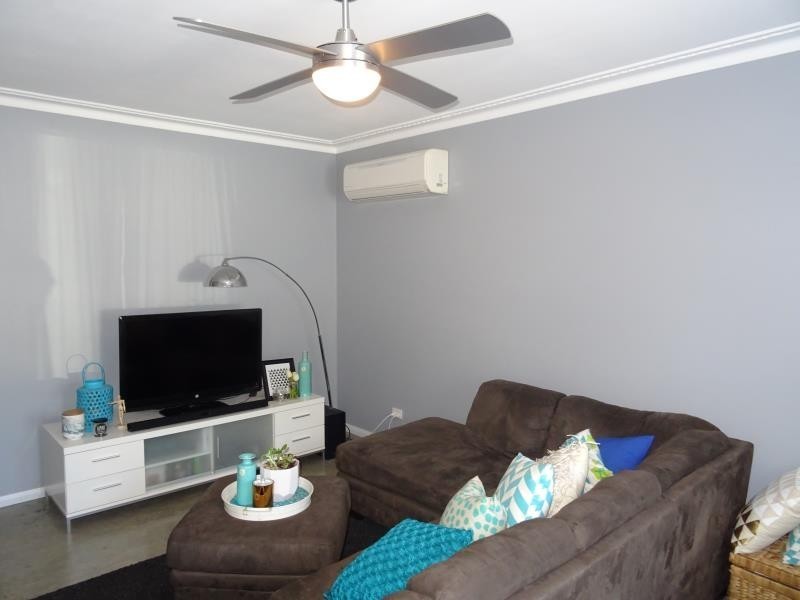 24 Reception Avenue, Strathdale VIC 3550