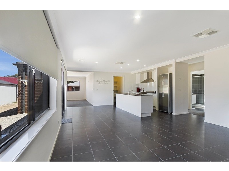 37 Swanson Boulevard, Strathfieldsaye VIC 3551