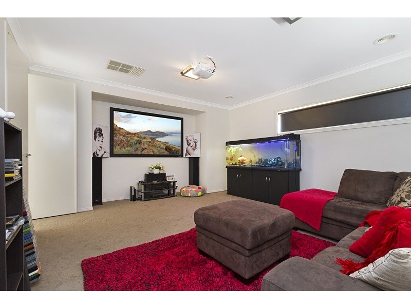 4 Buderim Court, Maiden Gully VIC 3551