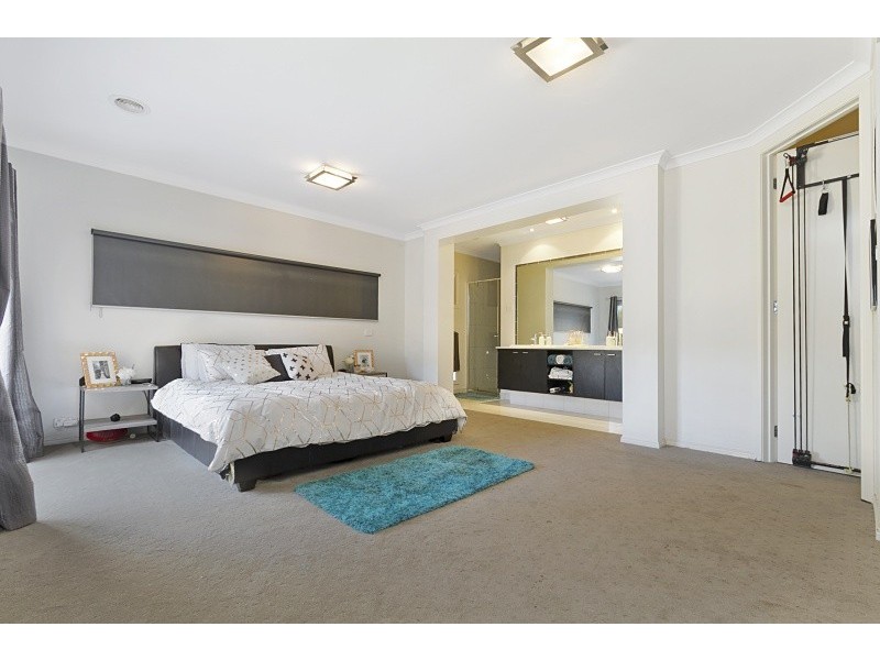 4 Buderim Court, Maiden Gully VIC 3551