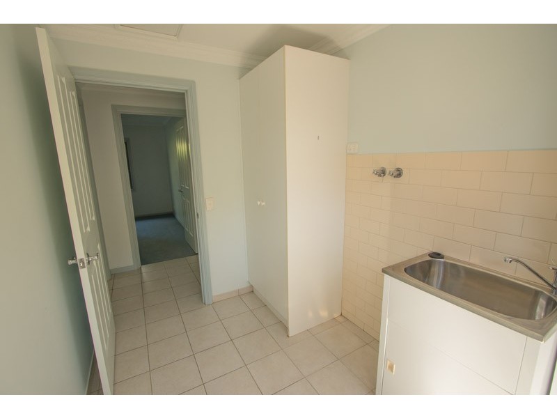 2/17 Claire Court, Kennington VIC 3550