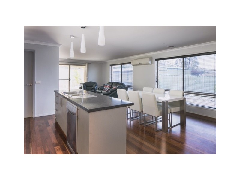 2 McConnell Drive, Junortoun VIC 3551