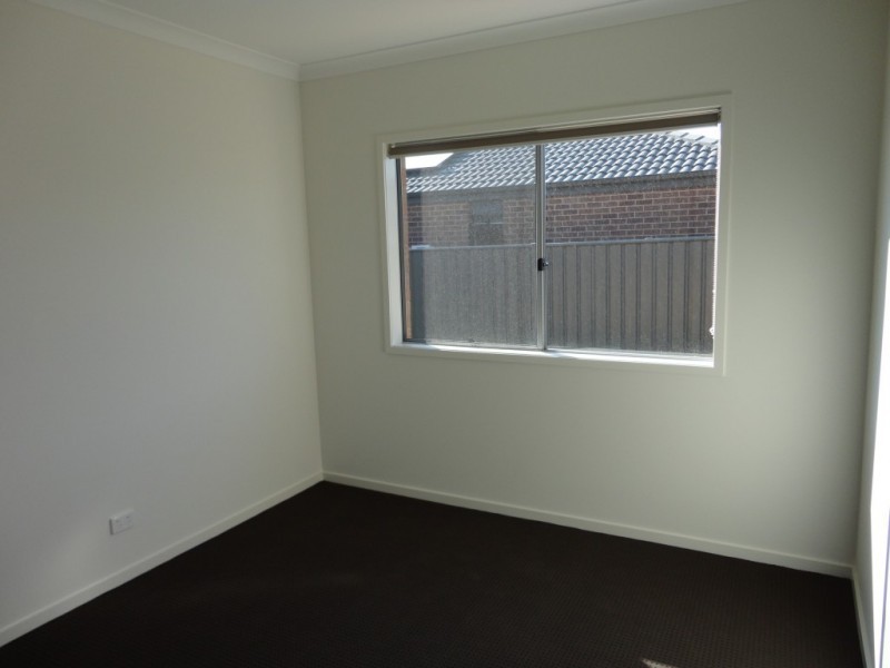 21 National Parade, Eaglehawk VIC 3556