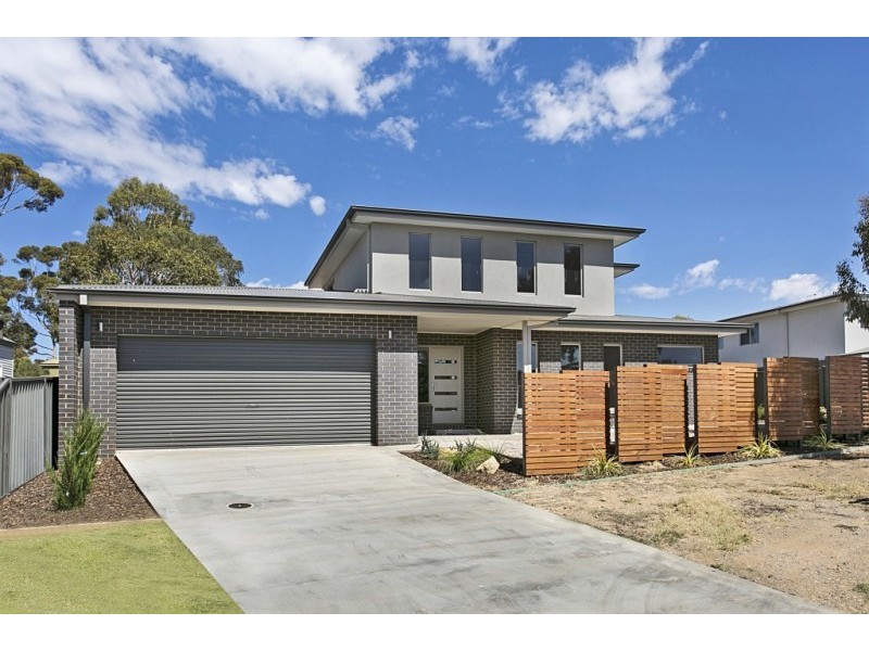 1/35 Pallett Street, Golden Square VIC 3555