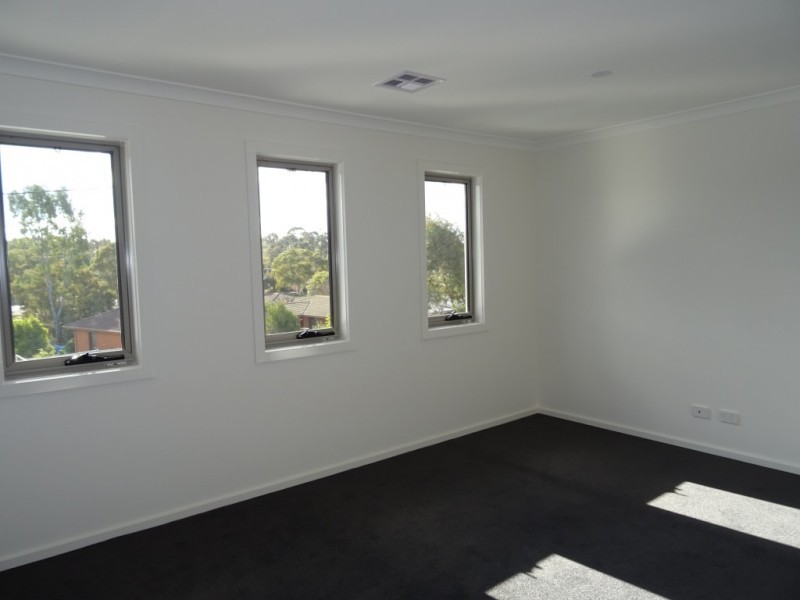 1/35 Pallett Street, Golden Square VIC 3555