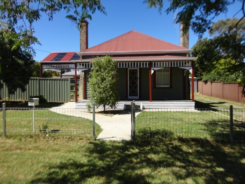 13 Church Street, Eaglehawk VIC 3556