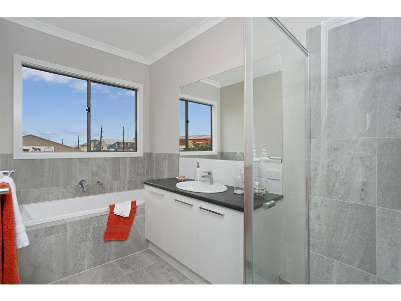 12A Stanley Street, Quarry Hill VIC 3550