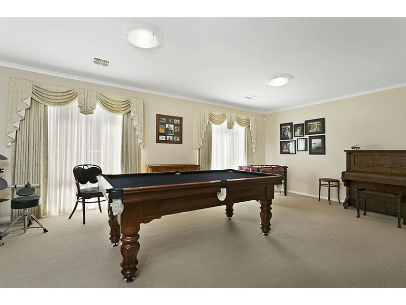 16 Currawong Court, Kennington VIC 3550