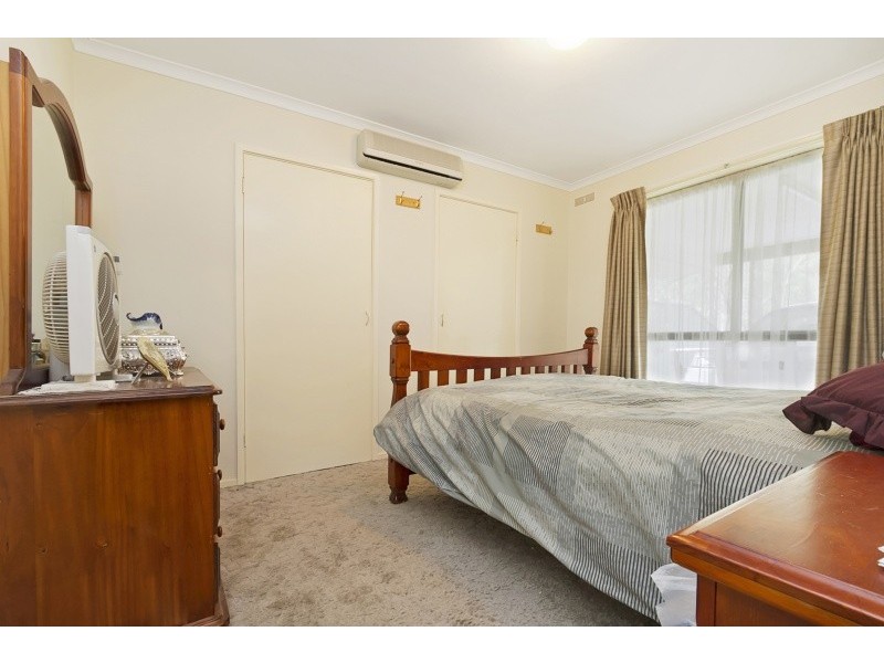 110 Crusoe Road, Kangaroo Flat VIC 3555