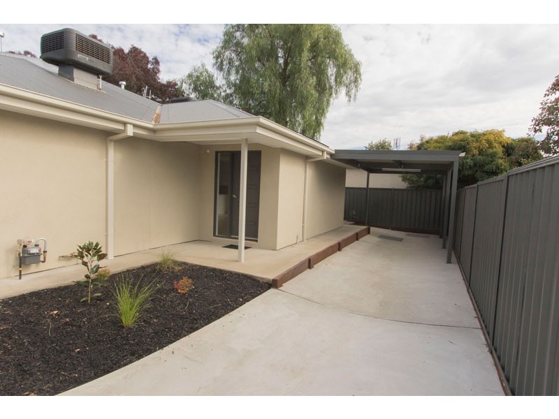 4/48 Panton Street, Golden Square VIC 3555