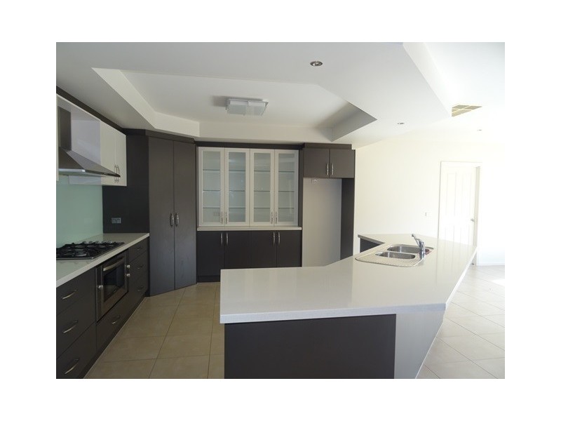 28 Regent Street, Strathfieldsaye VIC 3551