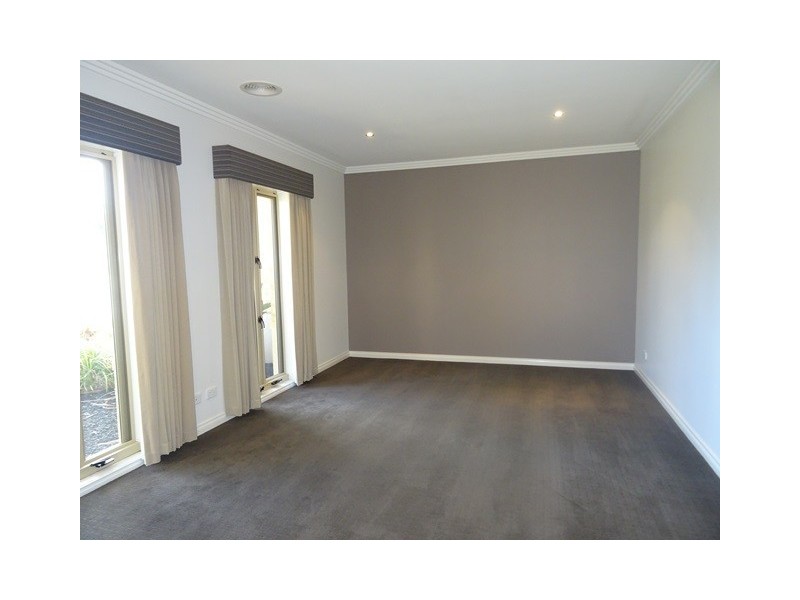 28 Regent Street, Strathfieldsaye VIC 3551