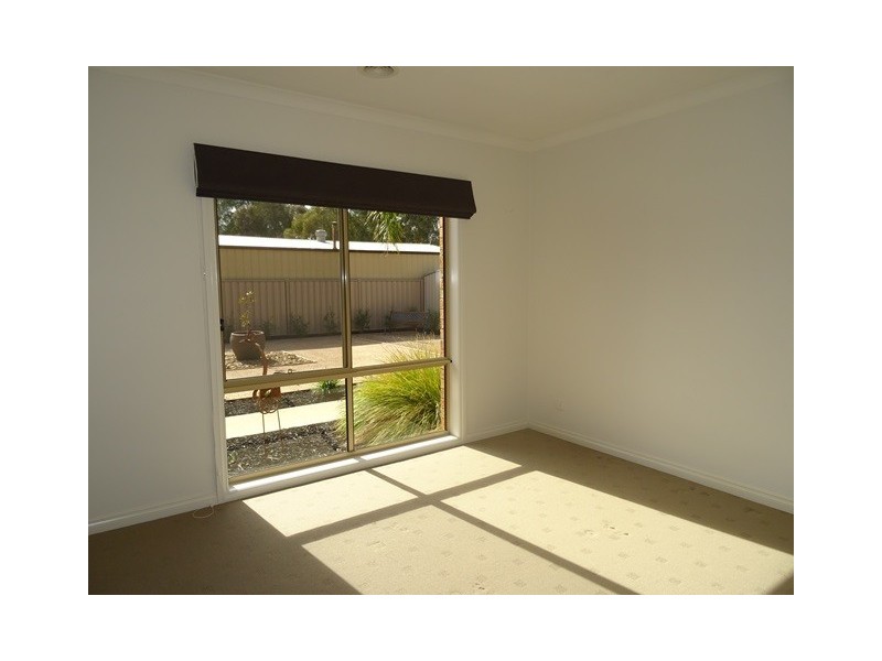 28 Regent Street, Strathfieldsaye VIC 3551