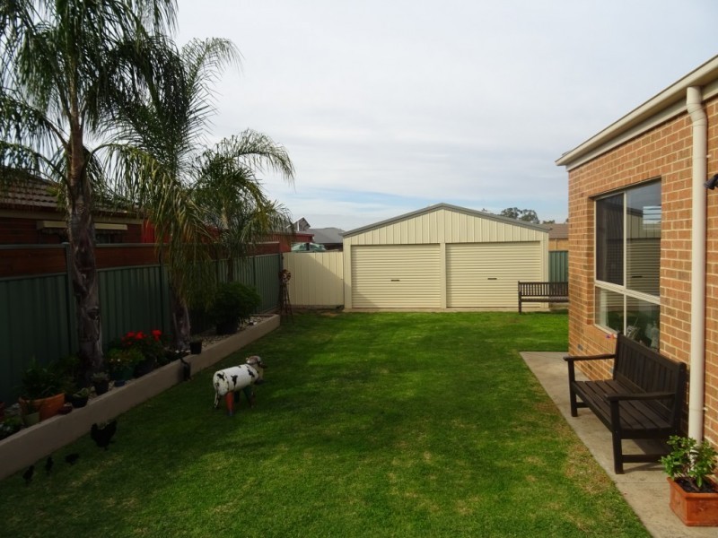 18 Athena Way, Strathfieldsaye VIC 3551