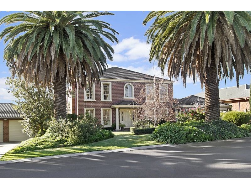 3 Keogh Drive, Spring Gully VIC 3550