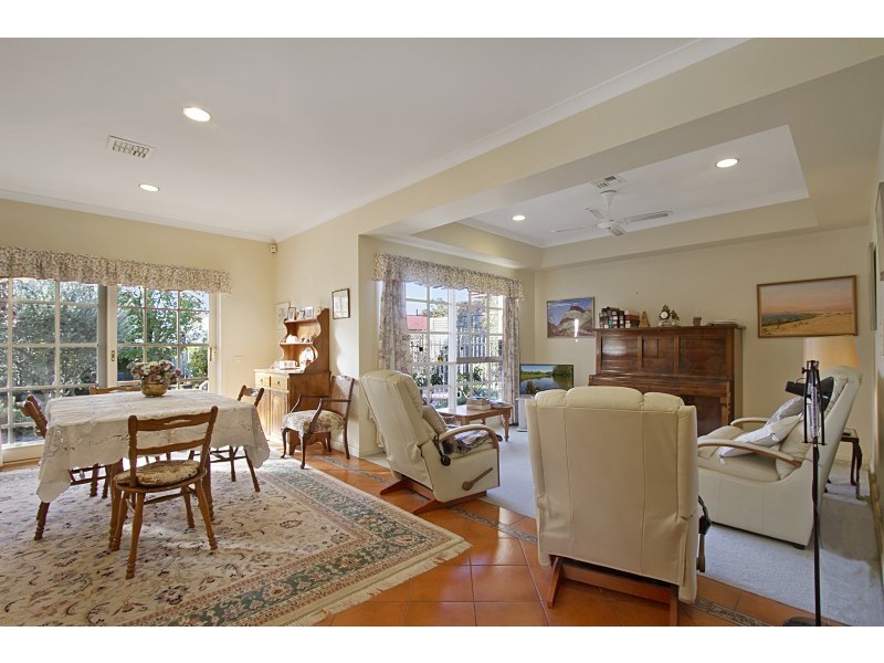 3 Keogh Drive, Spring Gully VIC 3550